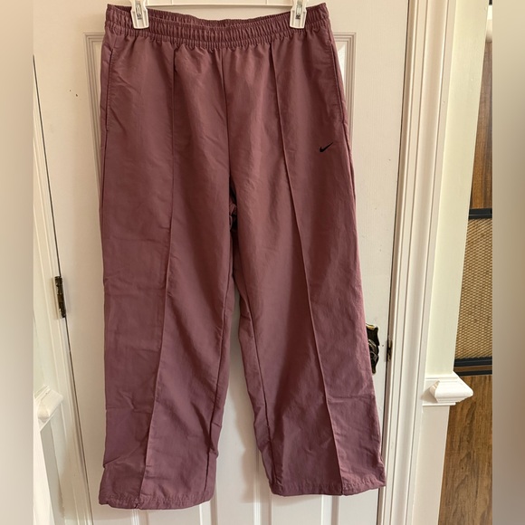 Nike Pants Sportswear Everything Wovens Women's XL Mauve Mid-Rise Open-Hem Wide - Picture 5 of 11